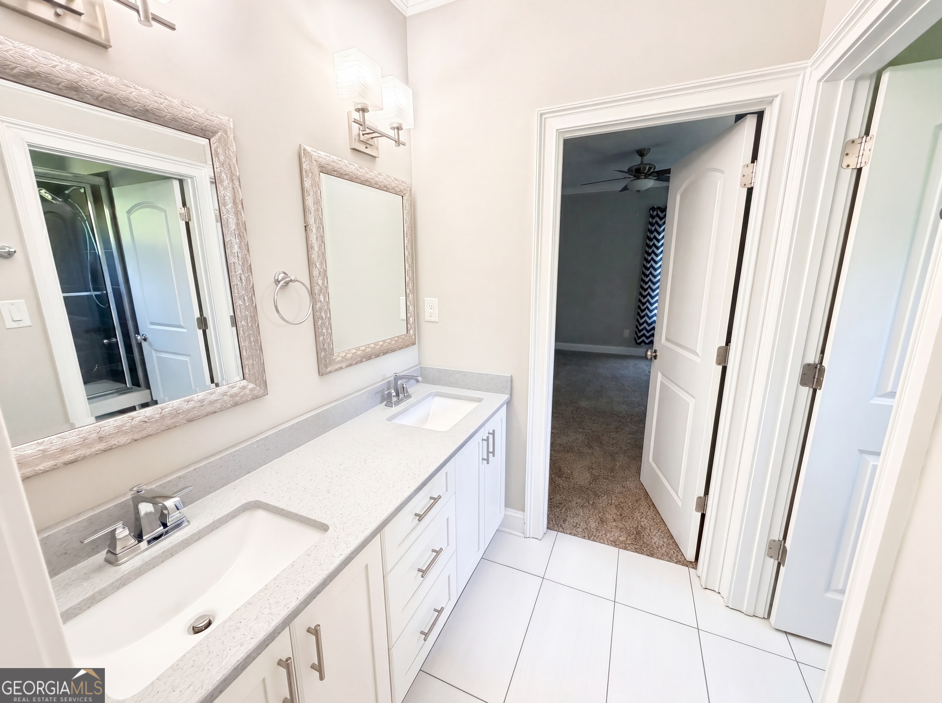 500 Founders Drive E Property Photo 16