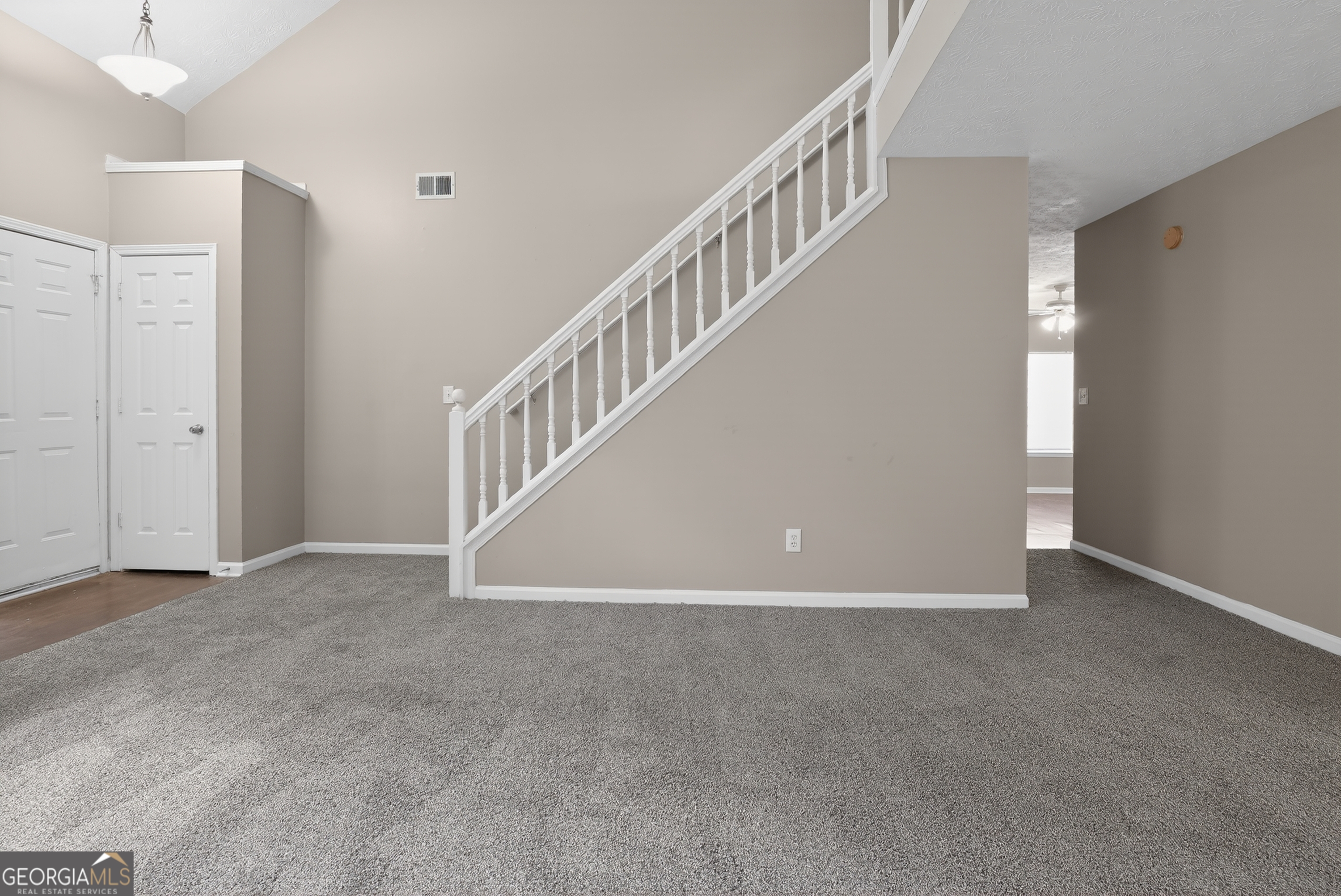 5836 Wellborn Creek Drive Property Photo 9