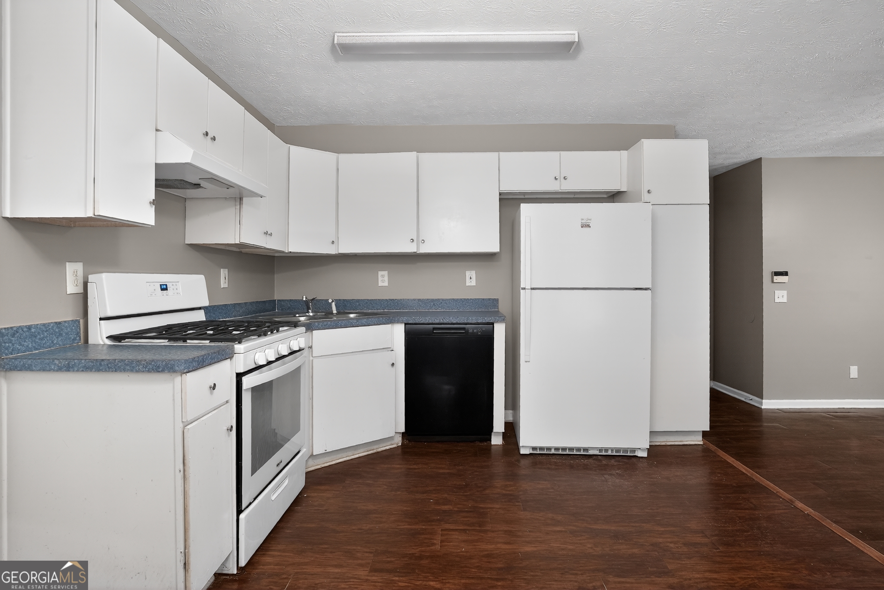 5836 Wellborn Creek Drive Property Photo 17