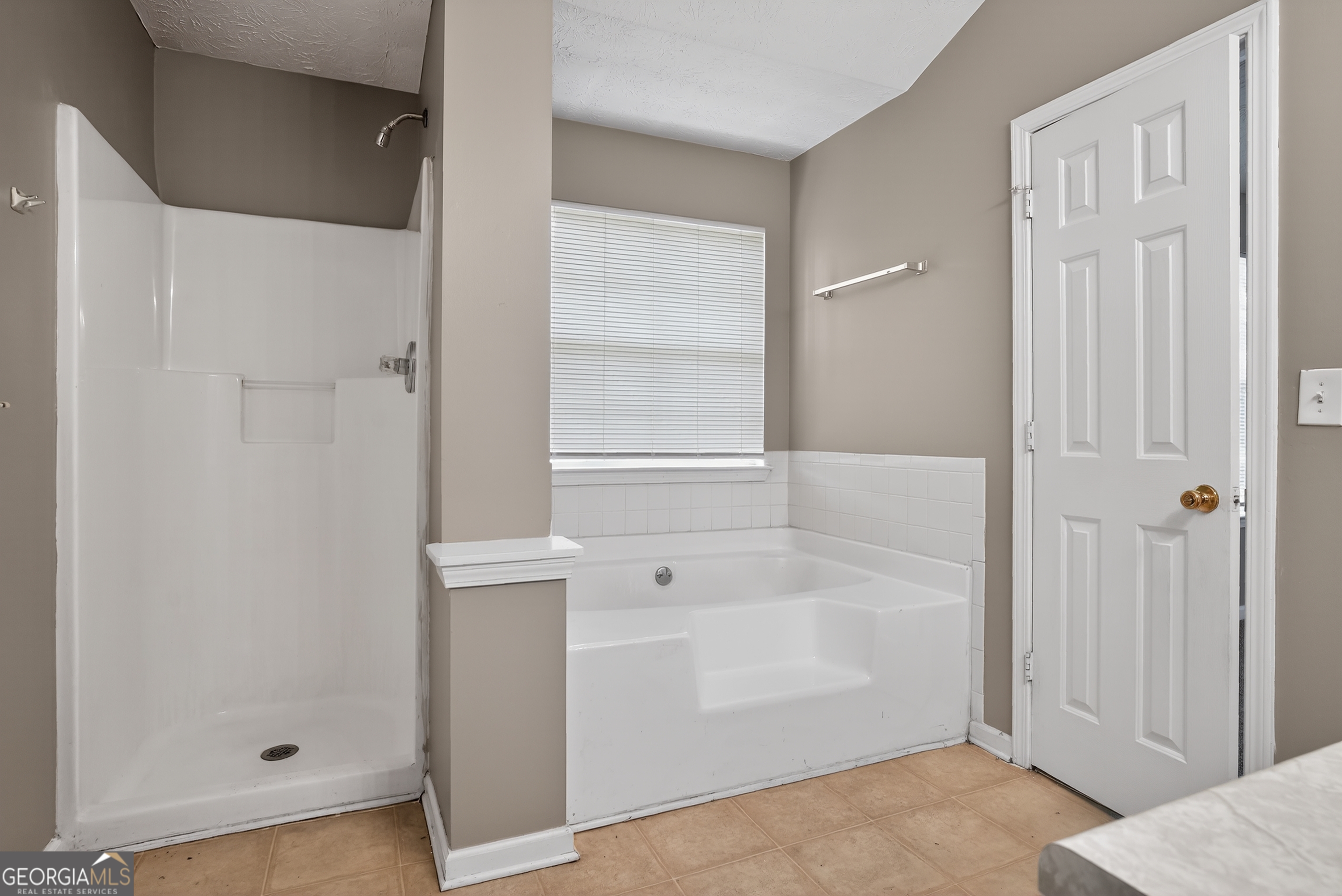 5836 Wellborn Creek Drive Property Photo 24