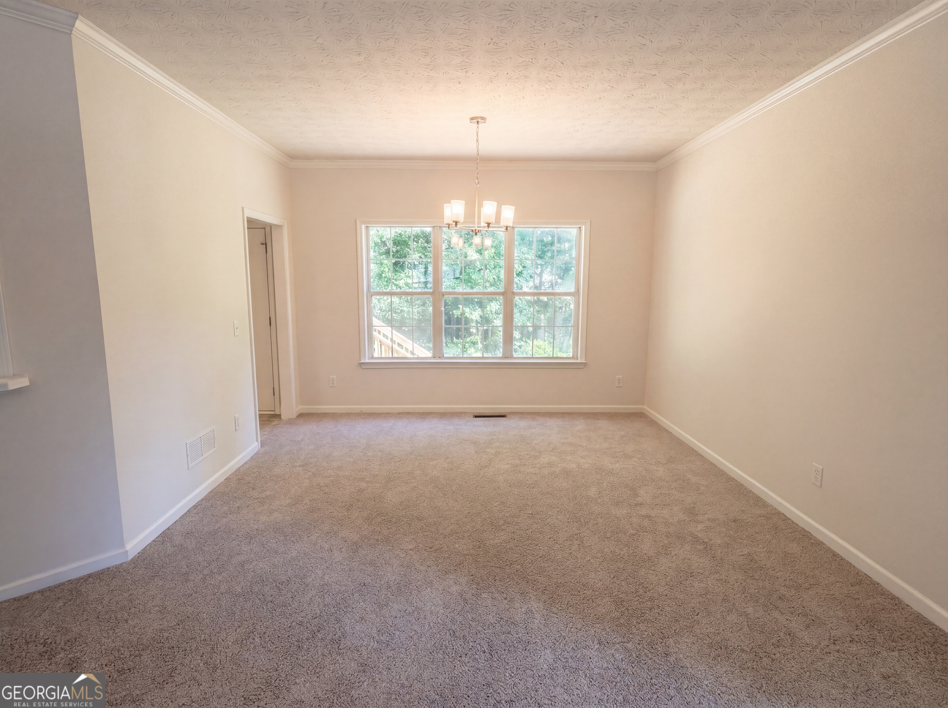 170 Rosewood Circle Property Photo 12