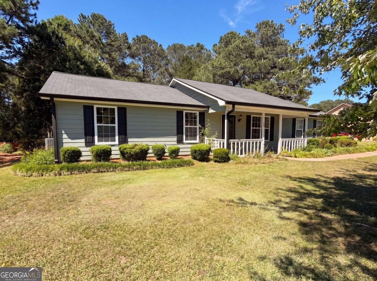 90 Rolling Ridge Drive Property Photo 2