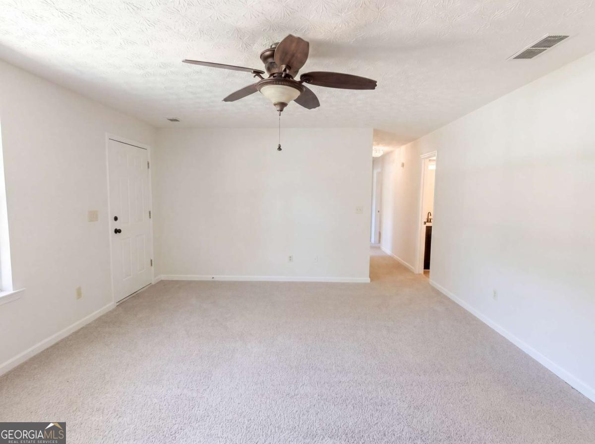 90 Rolling Ridge Drive Property Photo 11