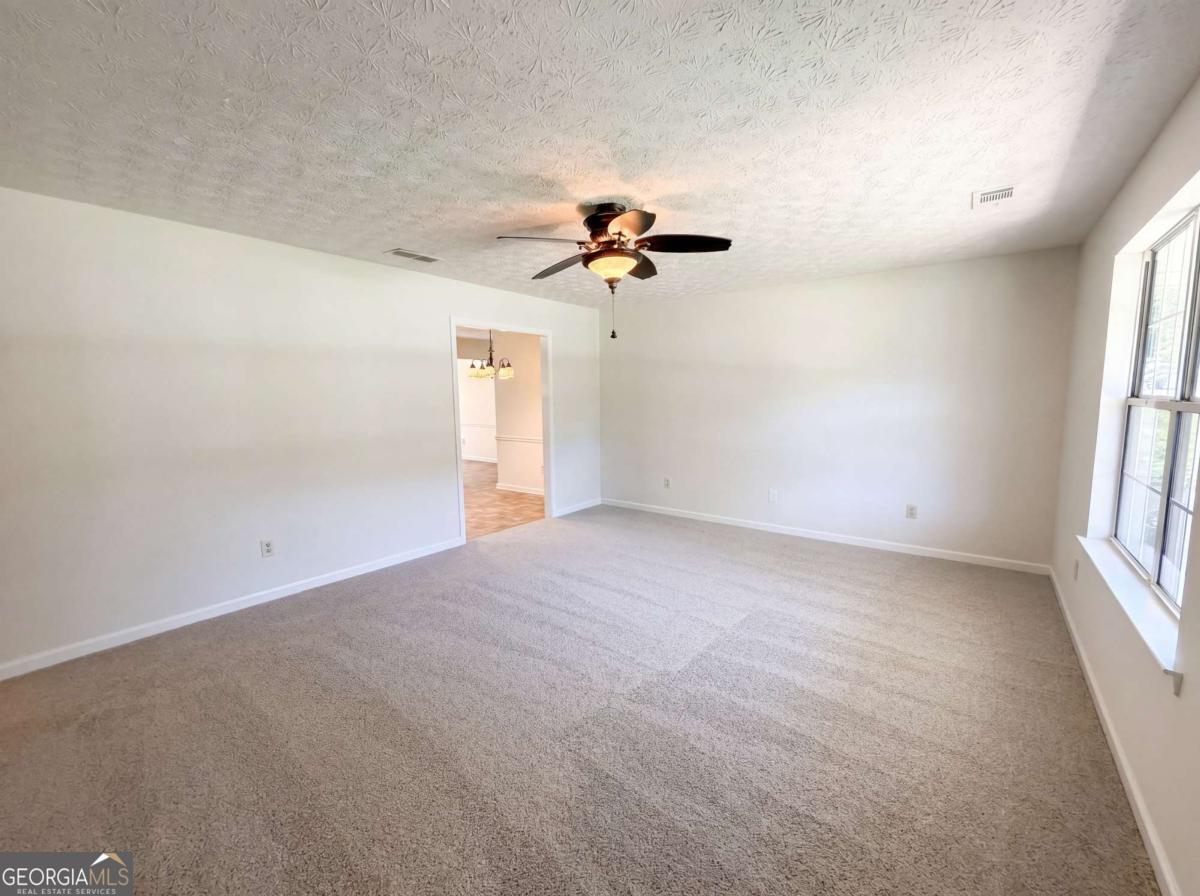 90 Rolling Ridge Drive Property Photo 13