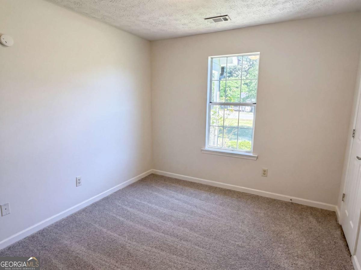 90 Rolling Ridge Drive Property Photo 14