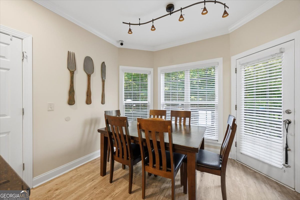 15 Wadley Station Court Property Photo 6