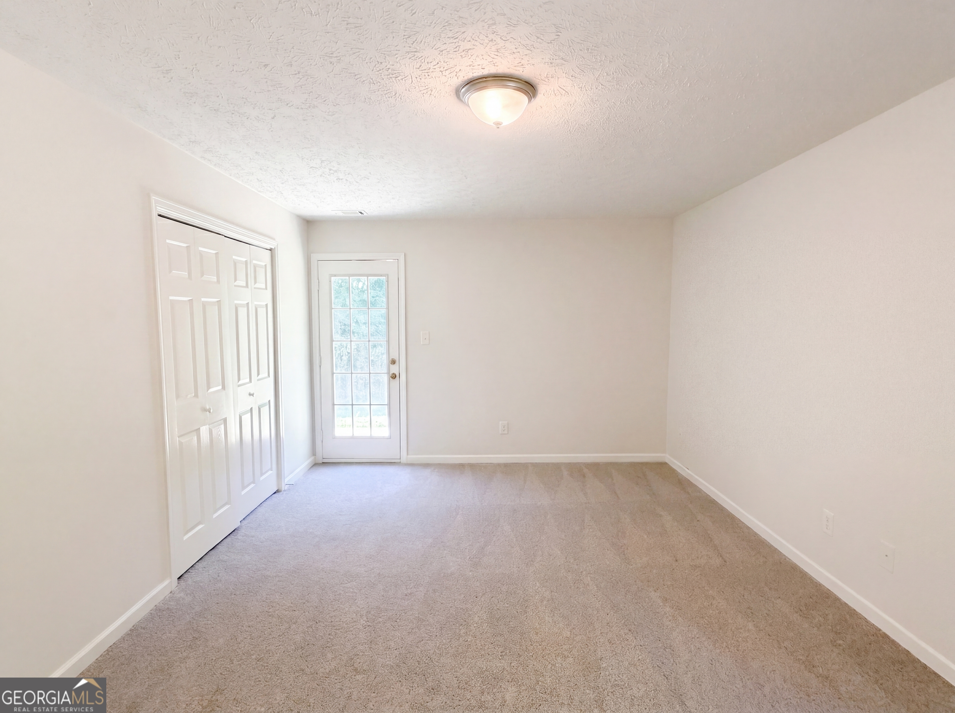 202 Bluff Court Property Photo 10