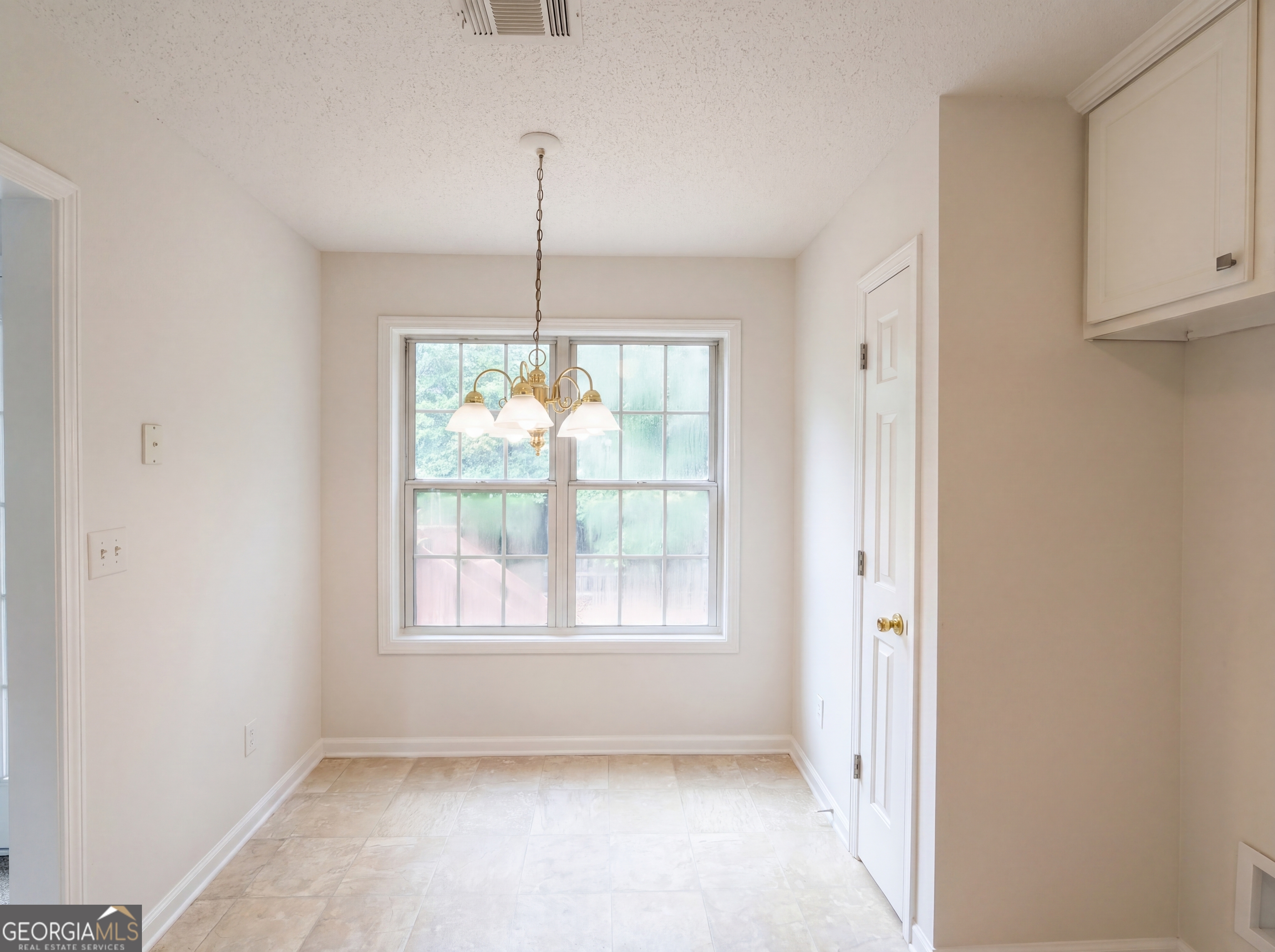 1192 Eagles Pass Property Photo 13