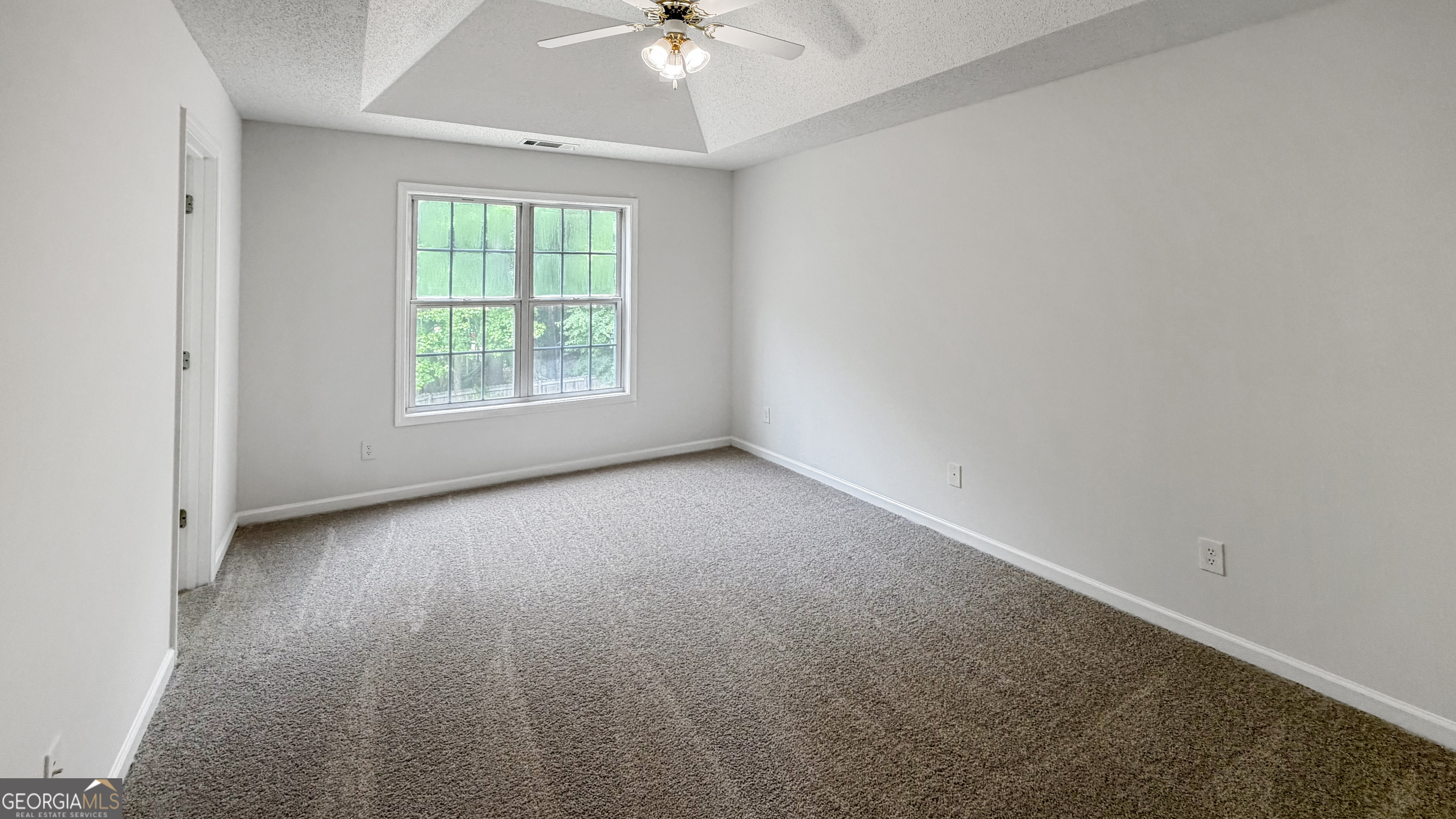 1192 Eagles Pass Property Photo 14