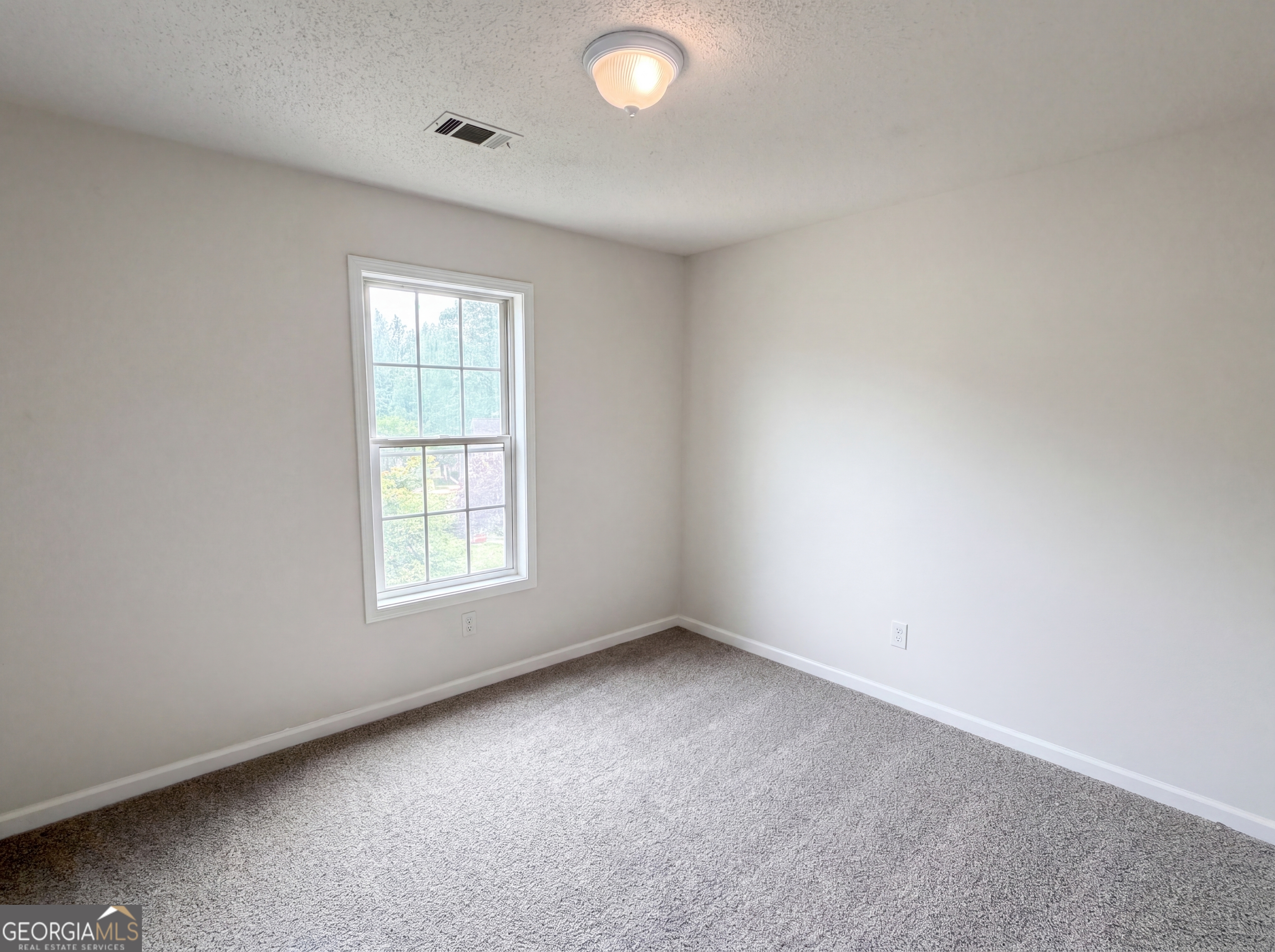 1192 Eagles Pass Property Photo 20