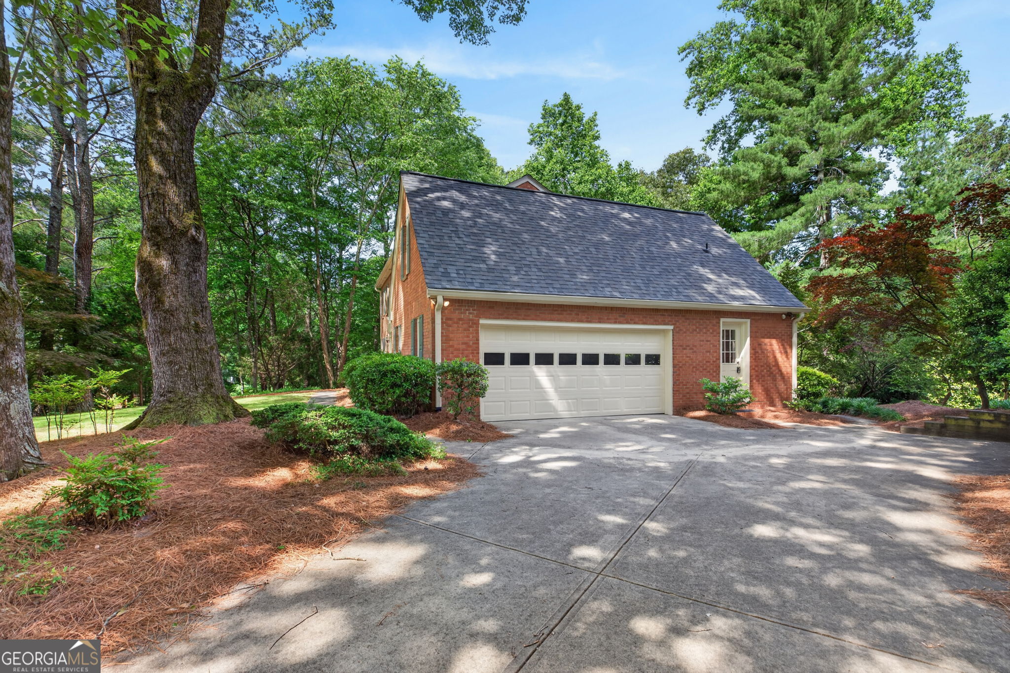 233 Shadowlake Court Property Photo 40