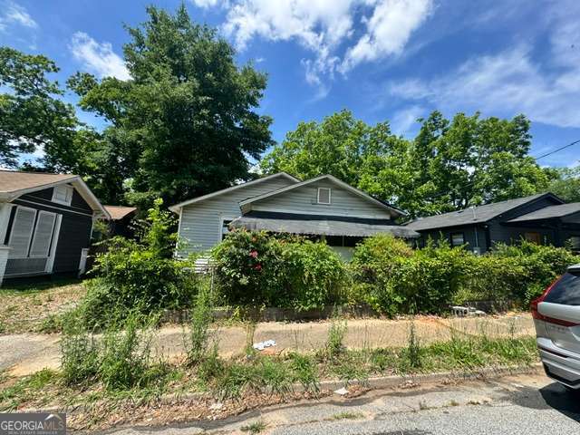 1049 Smith Street Sw Property Photo 1