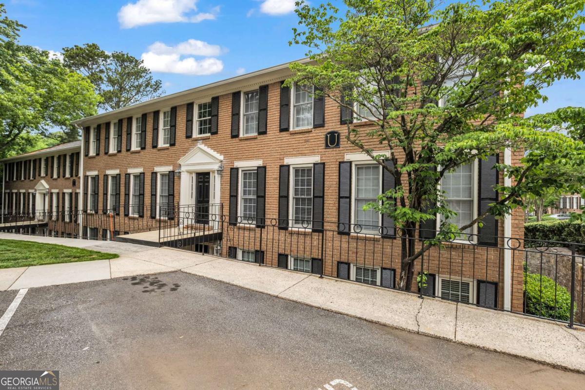 1101 Collier Road Nw # U1 Property Photo 1