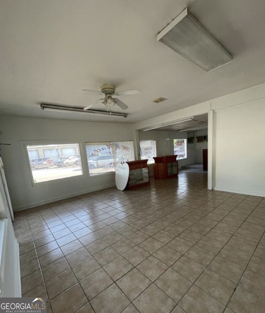 2217 Skidaway Road Property Photo 5