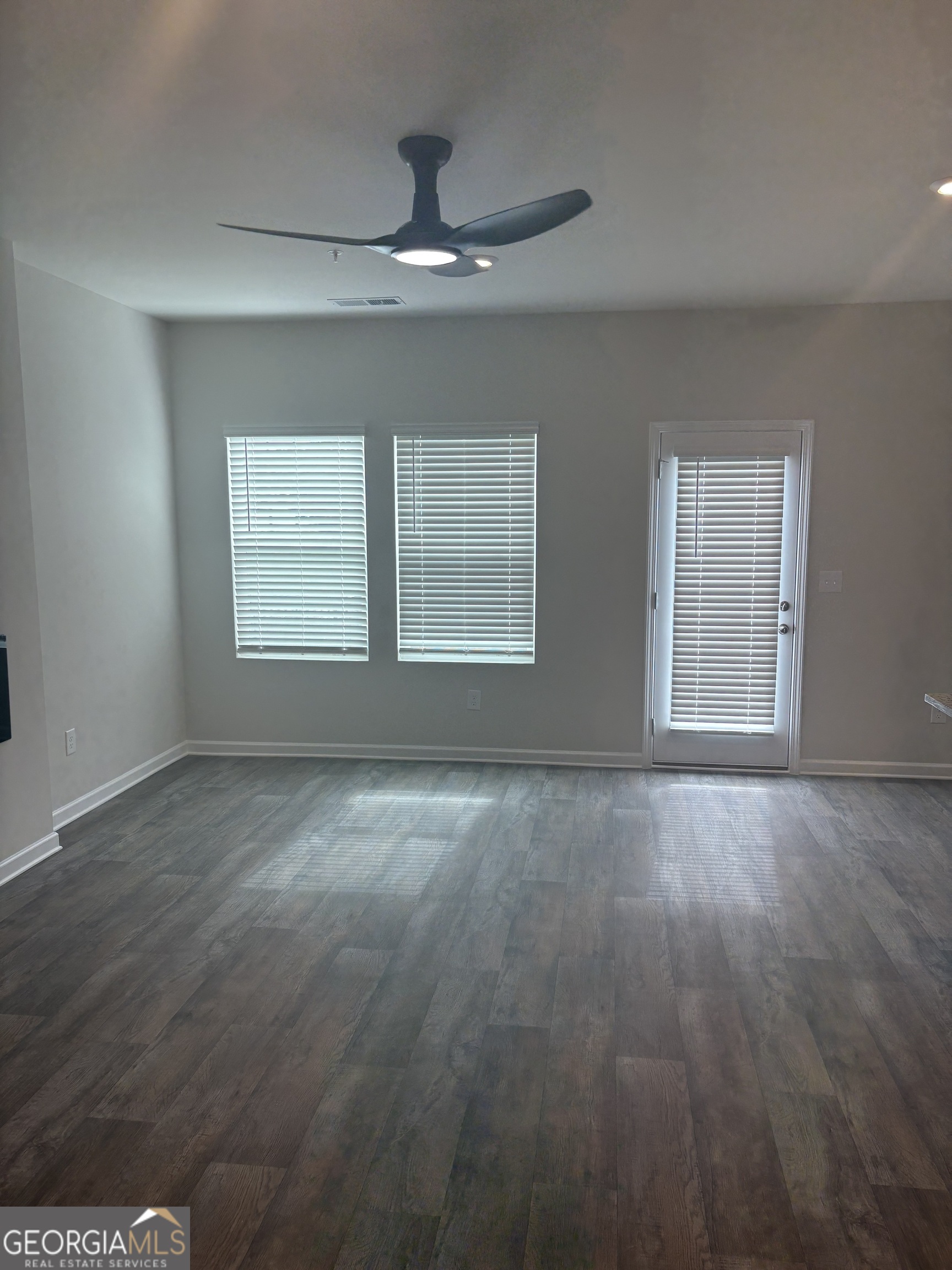 11522 Kimberly Way Property Photo 2