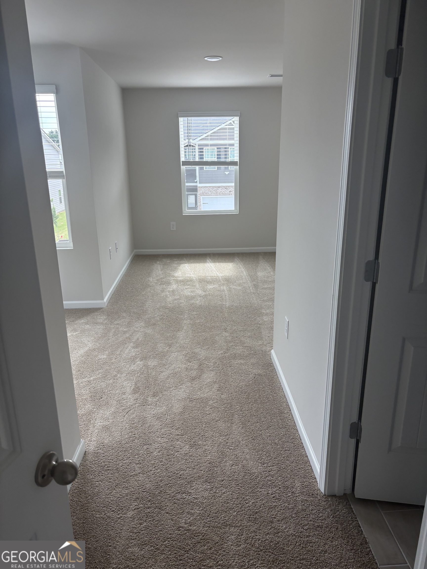 11522 Kimberly Way Property Photo 7