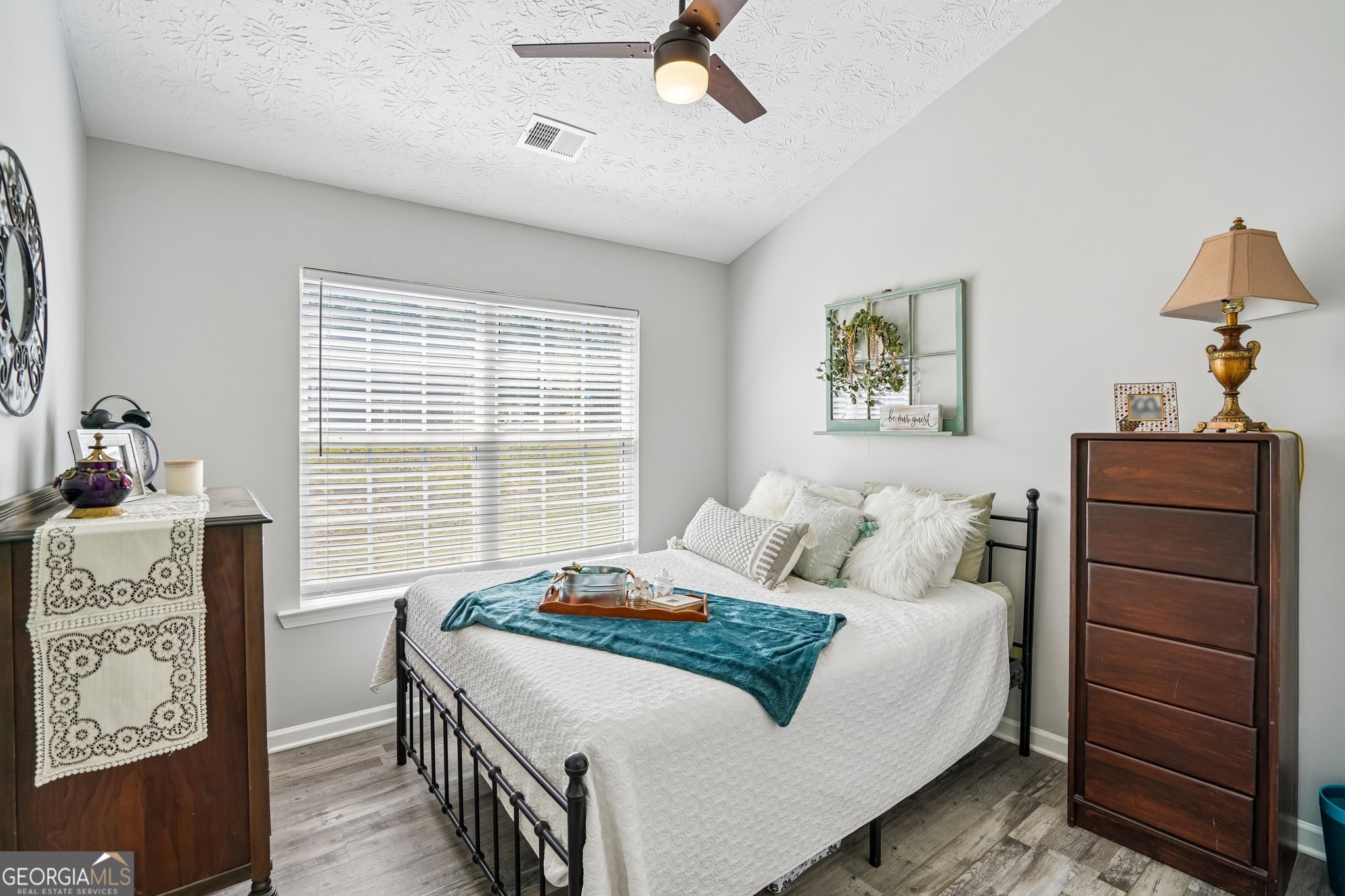 5301 Paramount View Way Property Photo 16
