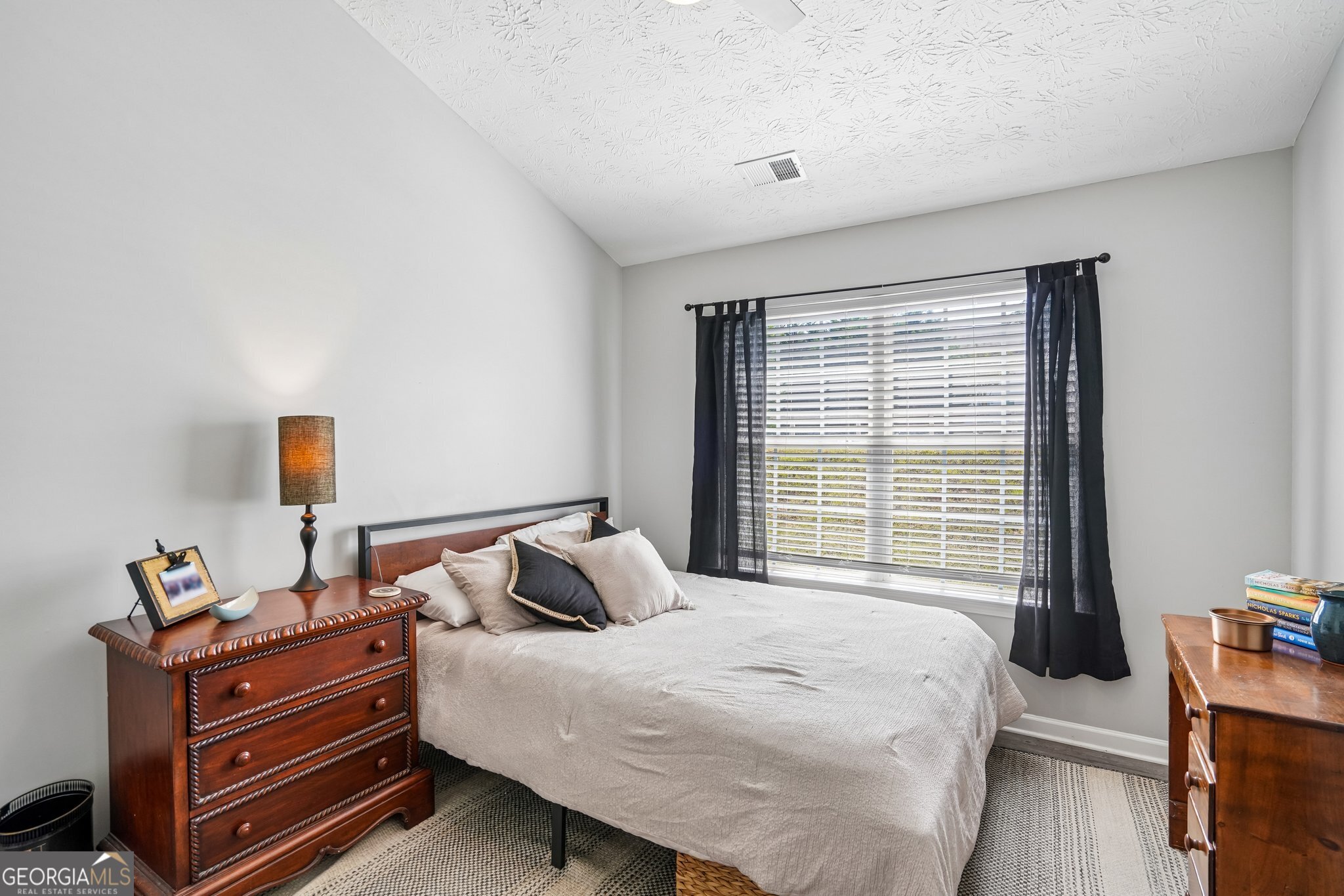 5301 Paramount View Way Property Photo 25
