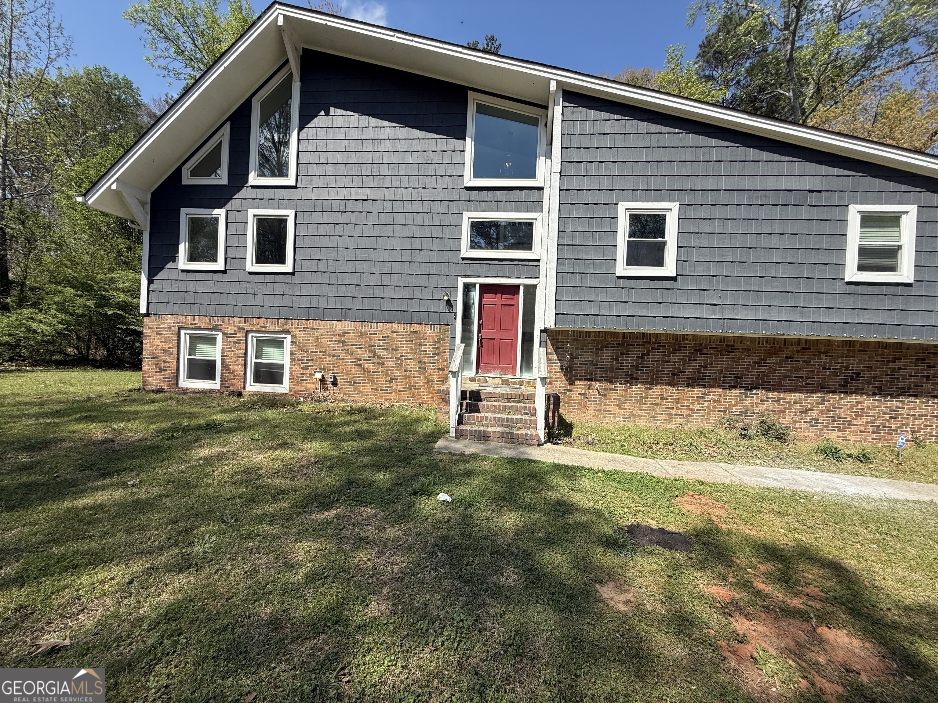 117 Lafayette Drive Property Photo 1