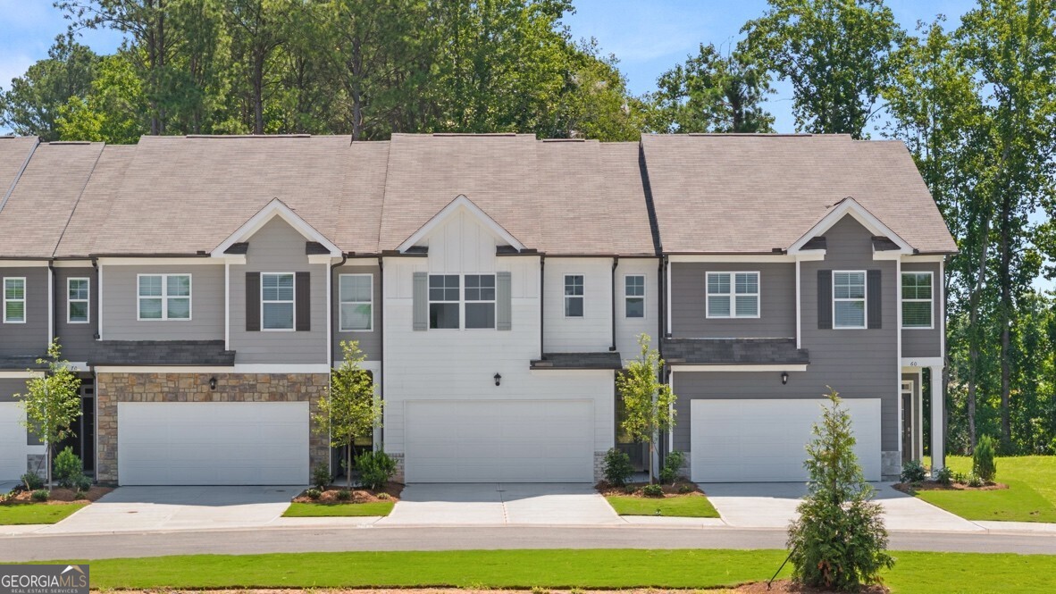 64 Berryville Drive Property Photo 1