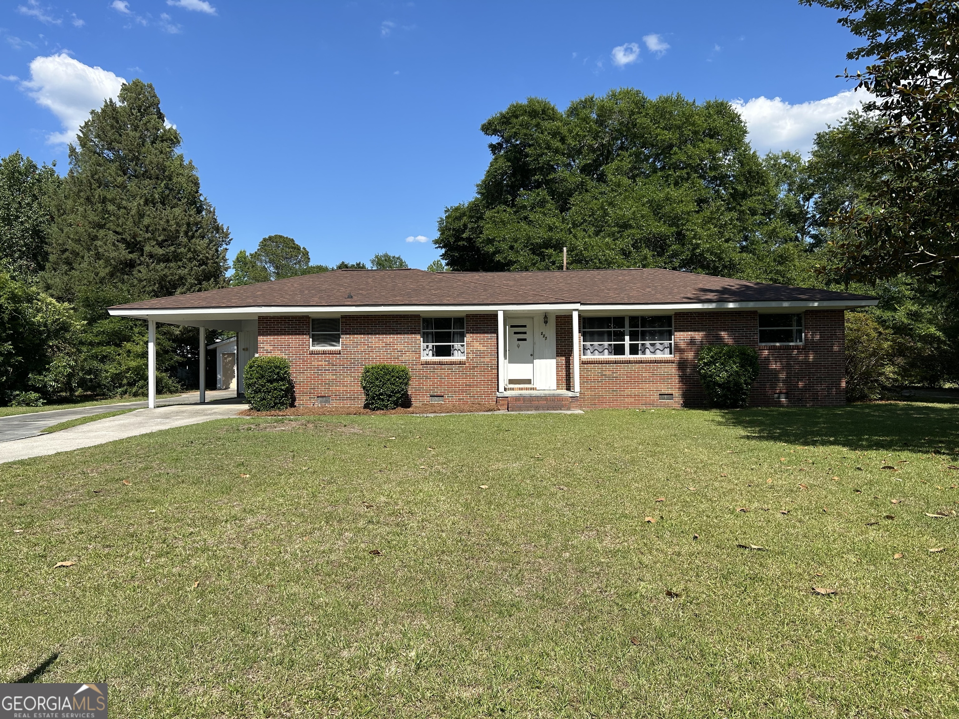 227 Dogwood Drive Property Photo 1