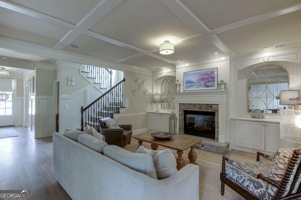 7310 Hedgewood Way Property Photo 17