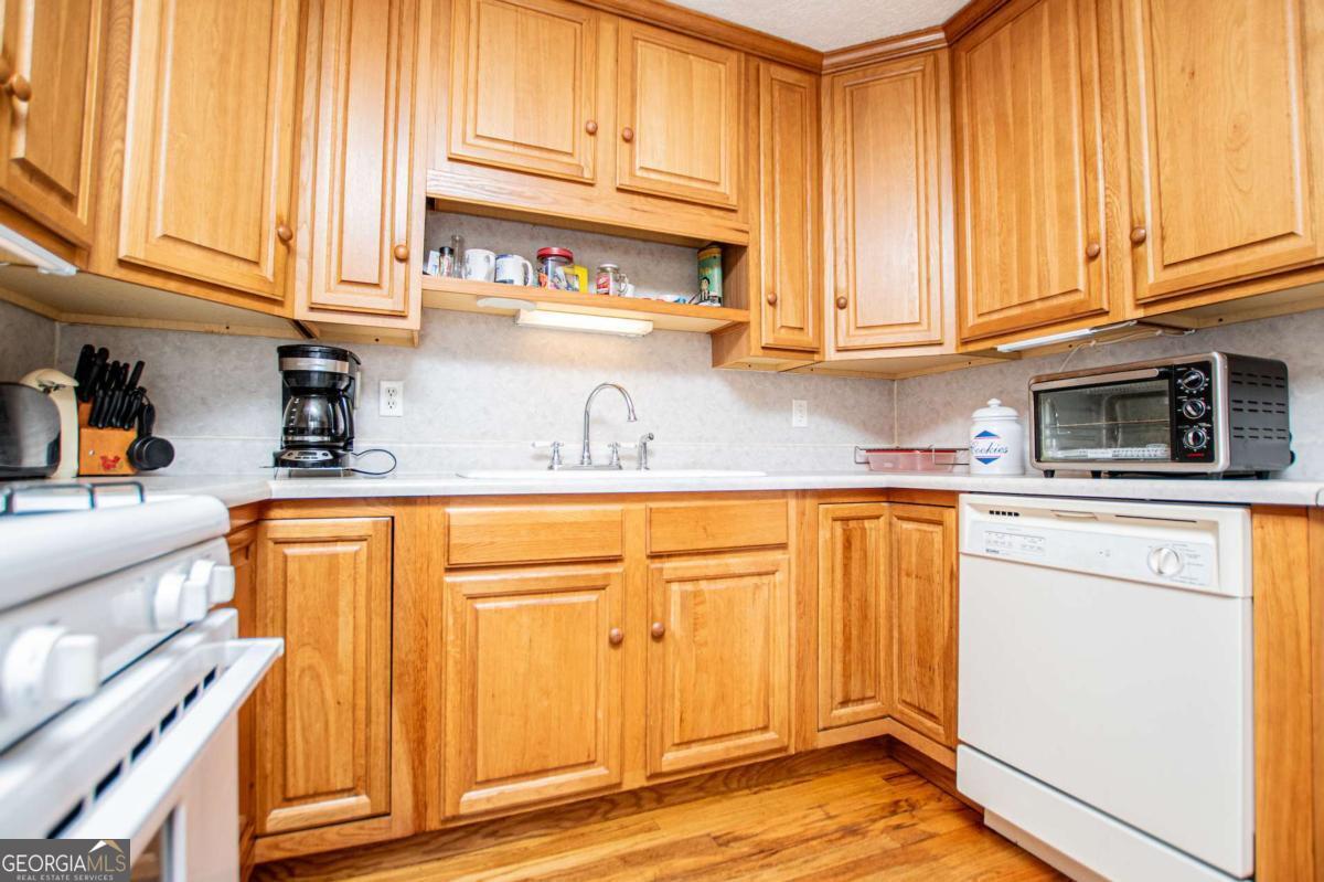 436 County Rd 98 Property Photo 19