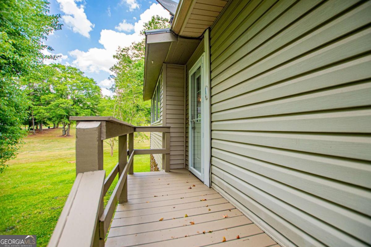 436 County Rd 98 Property Photo 43