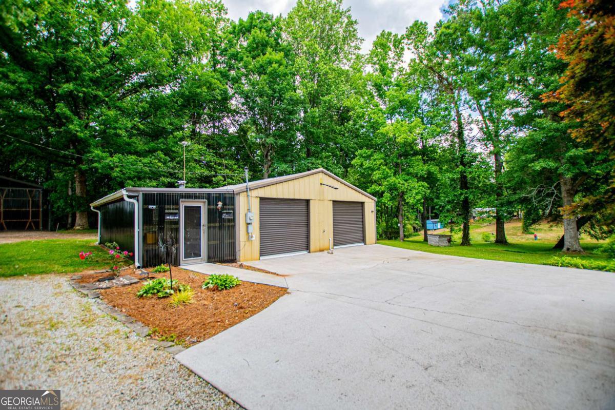 436 County Rd 98 Property Photo 44