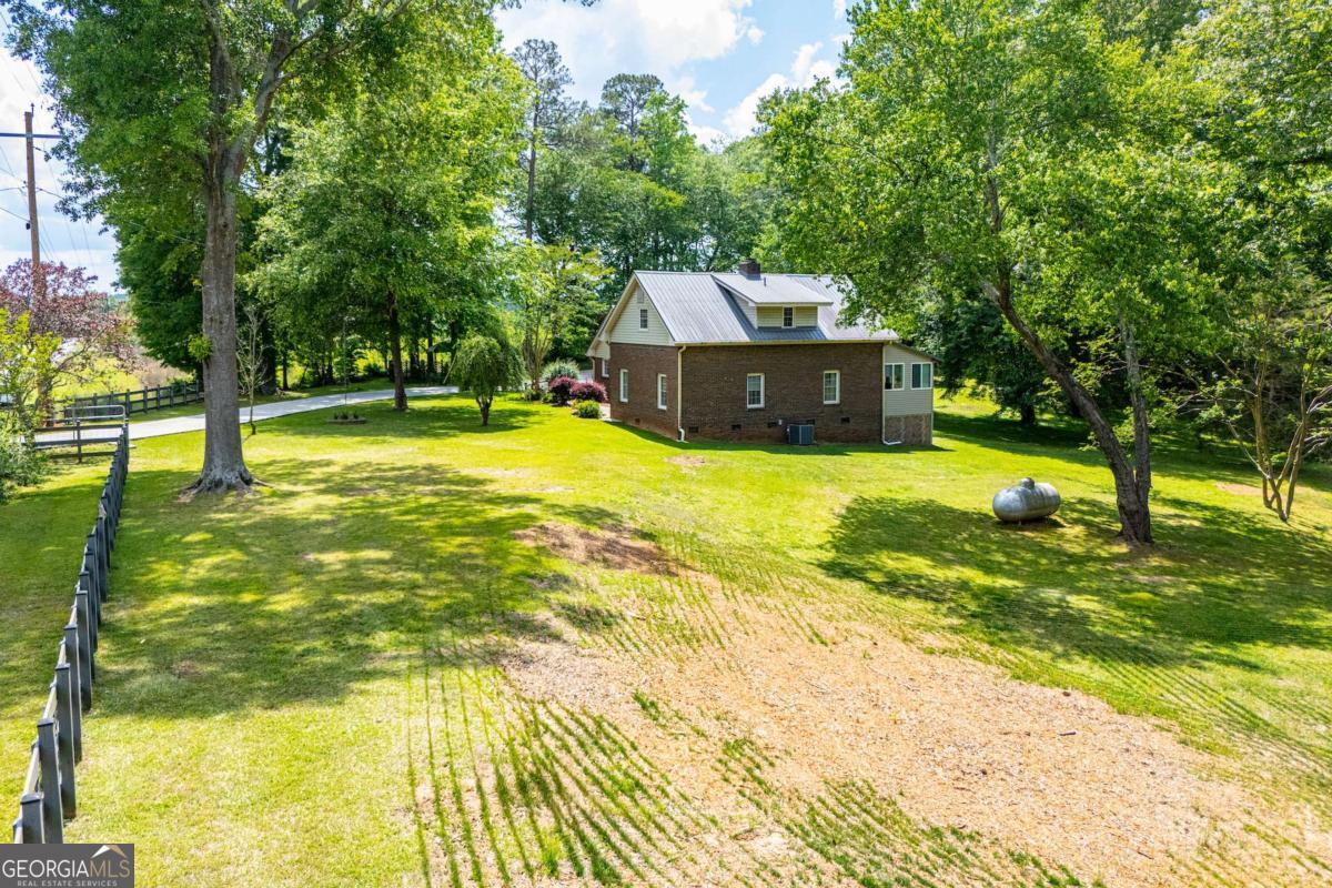 436 County Rd 98 Property Photo 49