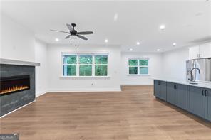 648 Avondale Park Circle Property Photo 4