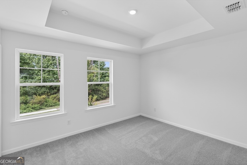102 Epperly Way Property Photo 16