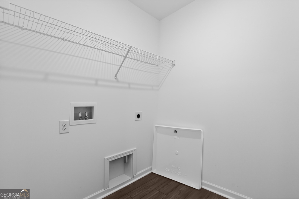 102 Epperly Way Property Photo 24