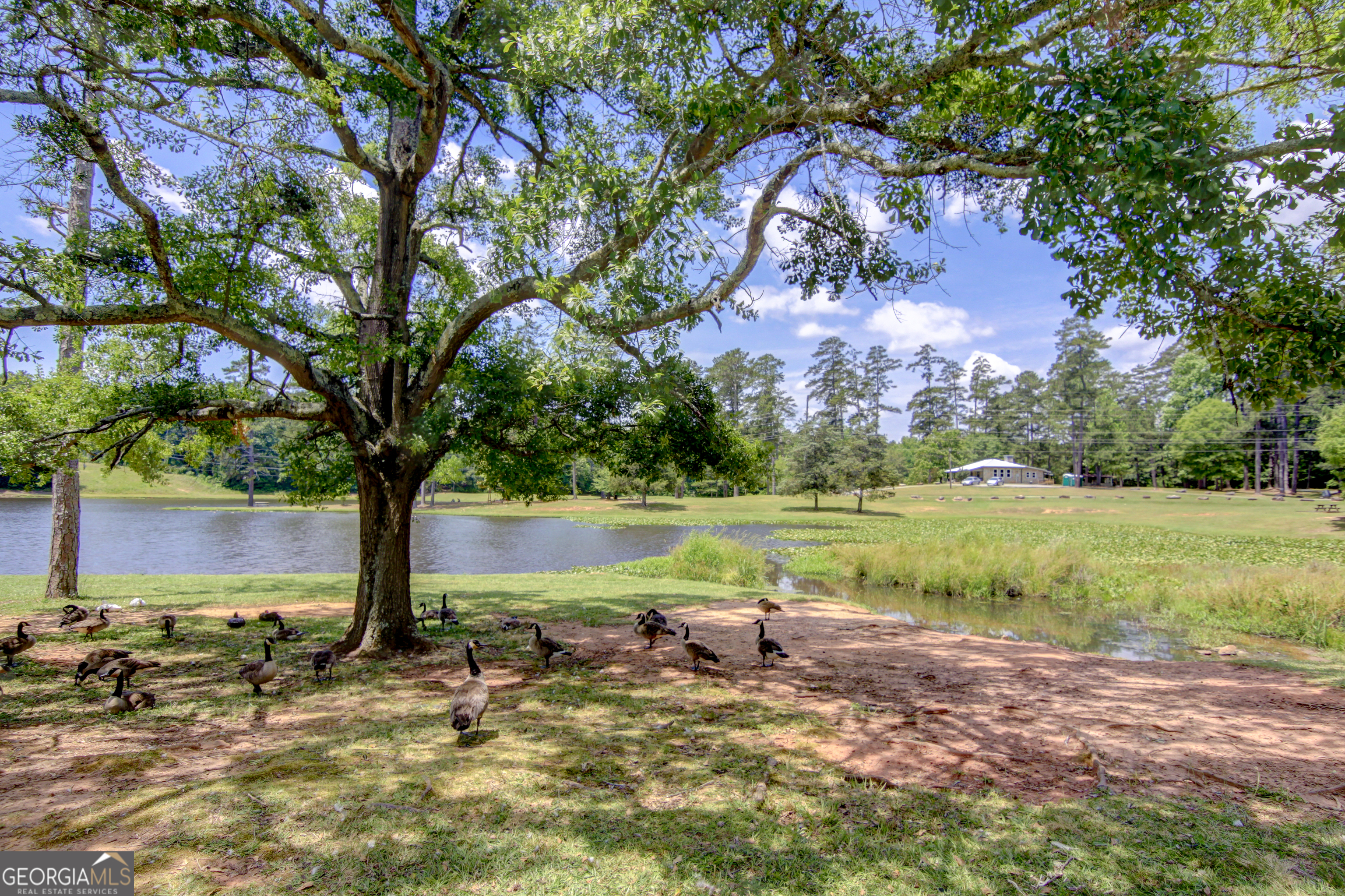 90 Redhaven Drive Property Photo 18
