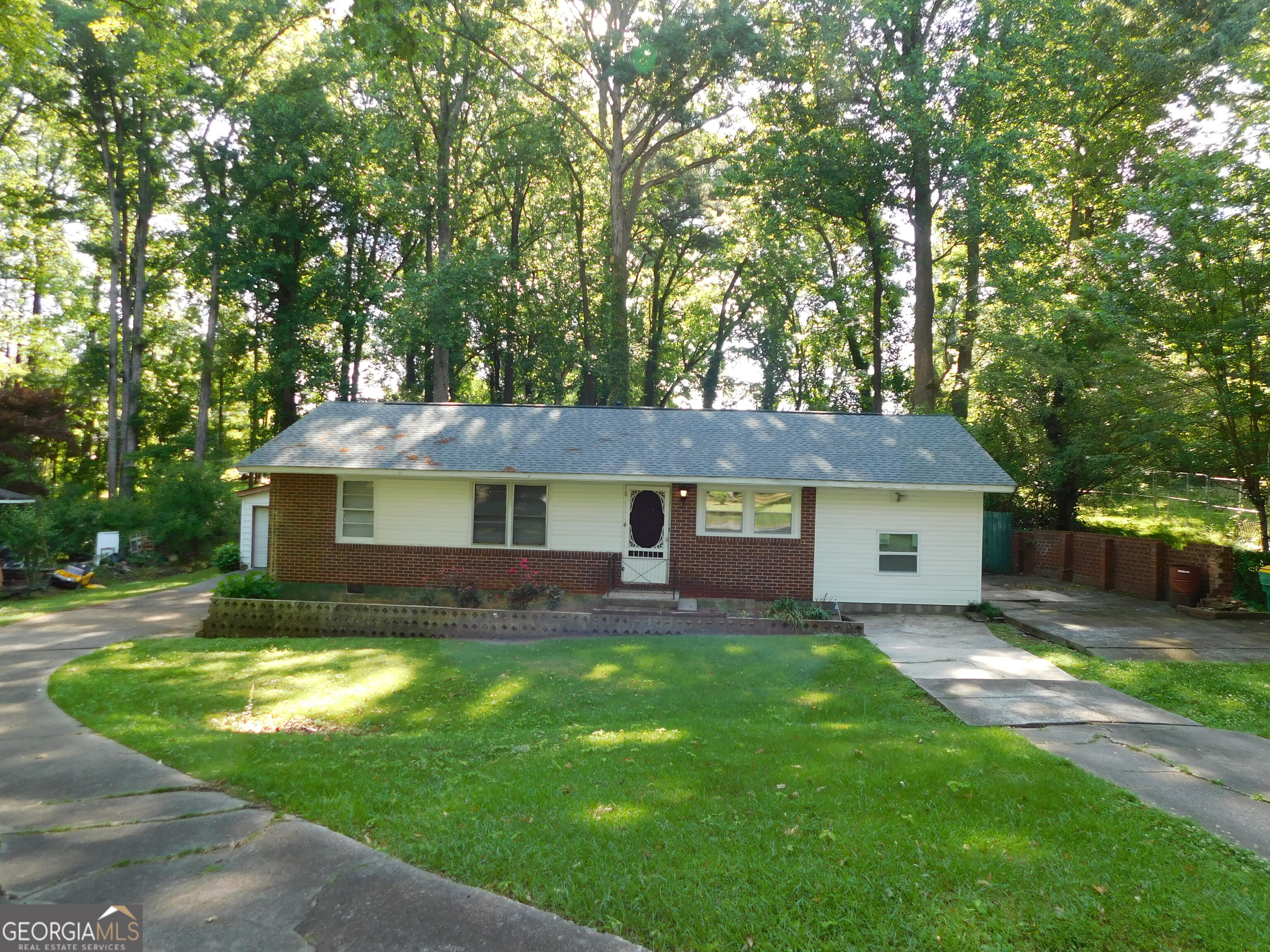 4618 Bartlett Road Property Photo 1