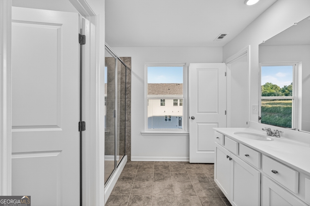 100 Epperly Way Property Photo 14
