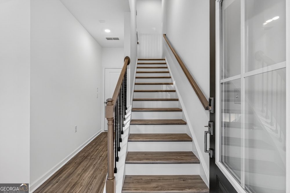 100 Epperly Way Property Photo 32