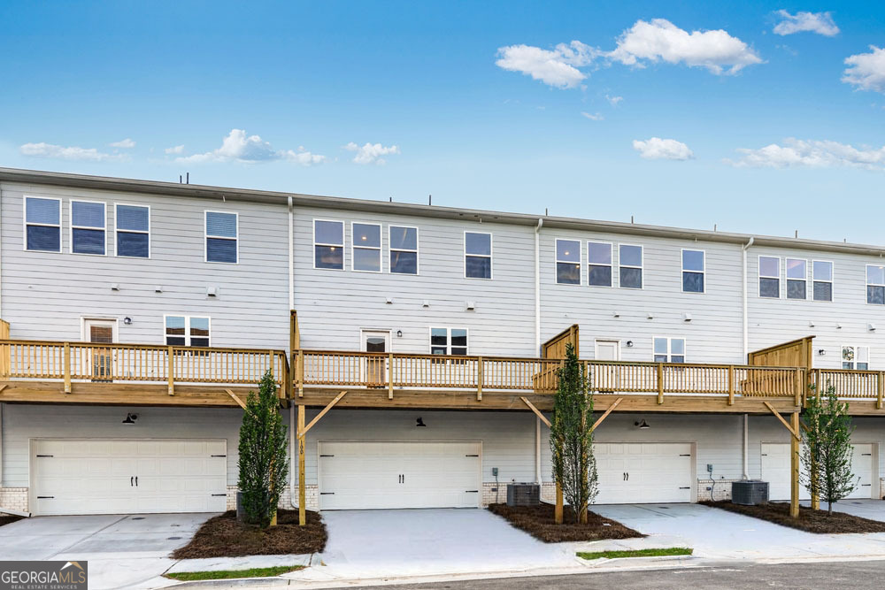 100 Epperly Way Property Photo 35