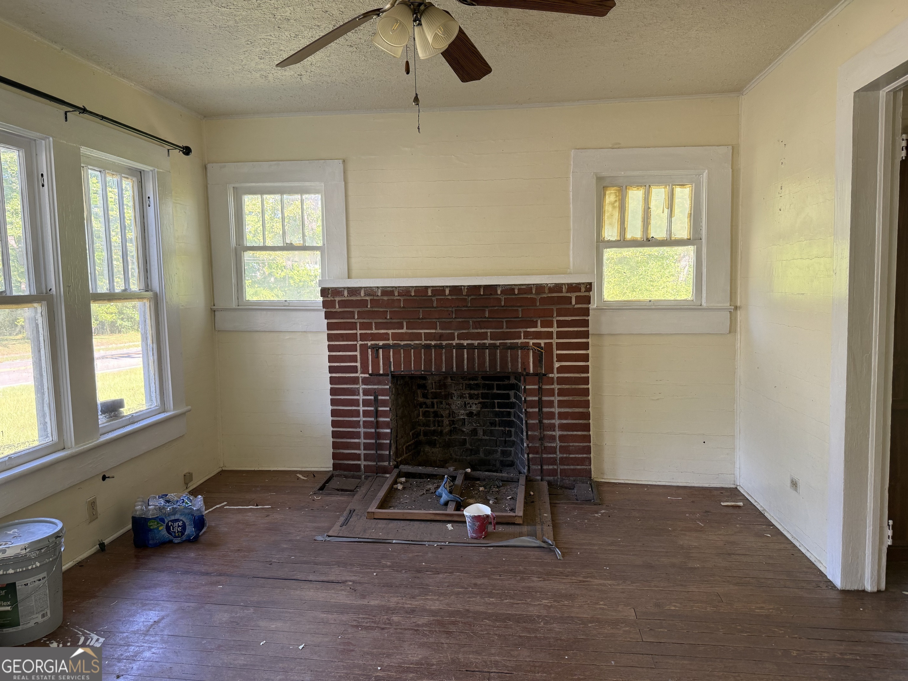 314 E Louisiana Avenue Property Photo 4