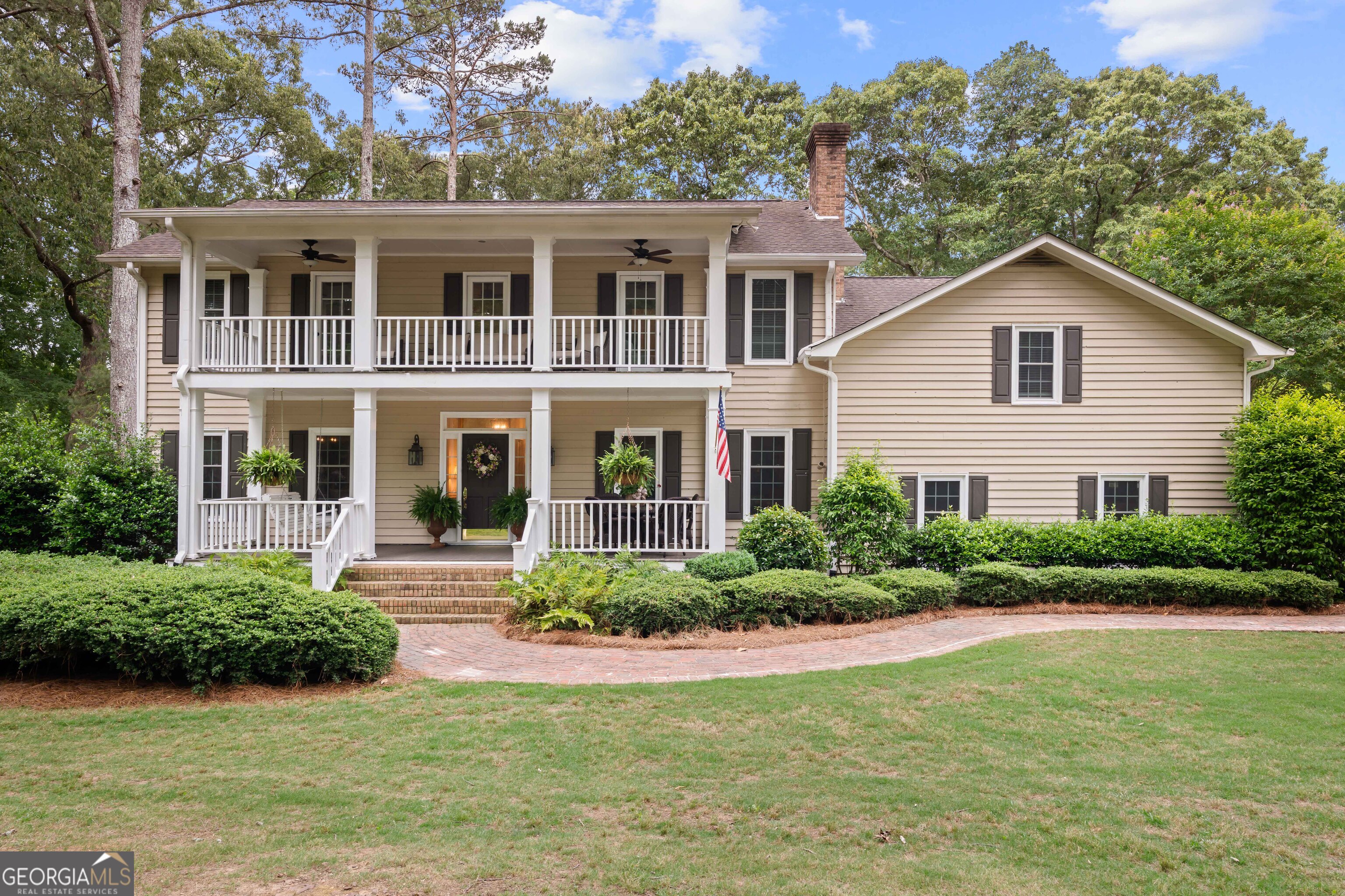 836 Oak Grove Road Property Photo 2