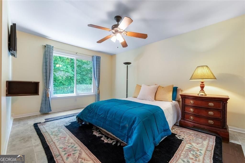 2932 Sunset View Circle Property Photo 43