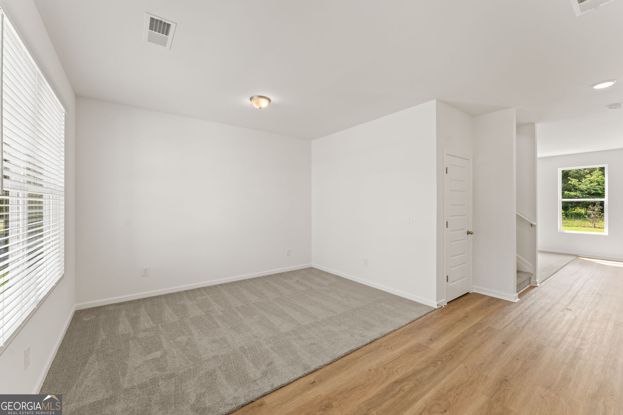 140 Formosa Street Property Photo 2