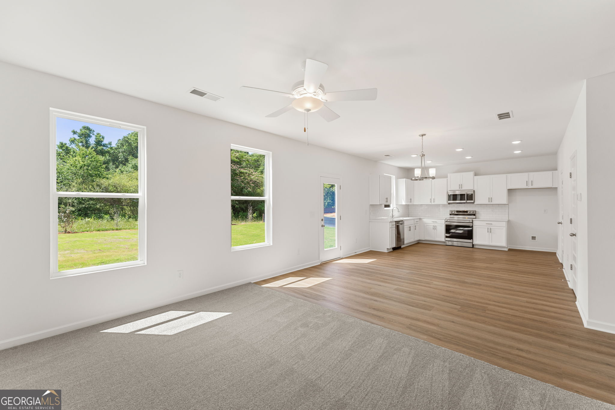 140 Formosa Street Property Photo 4