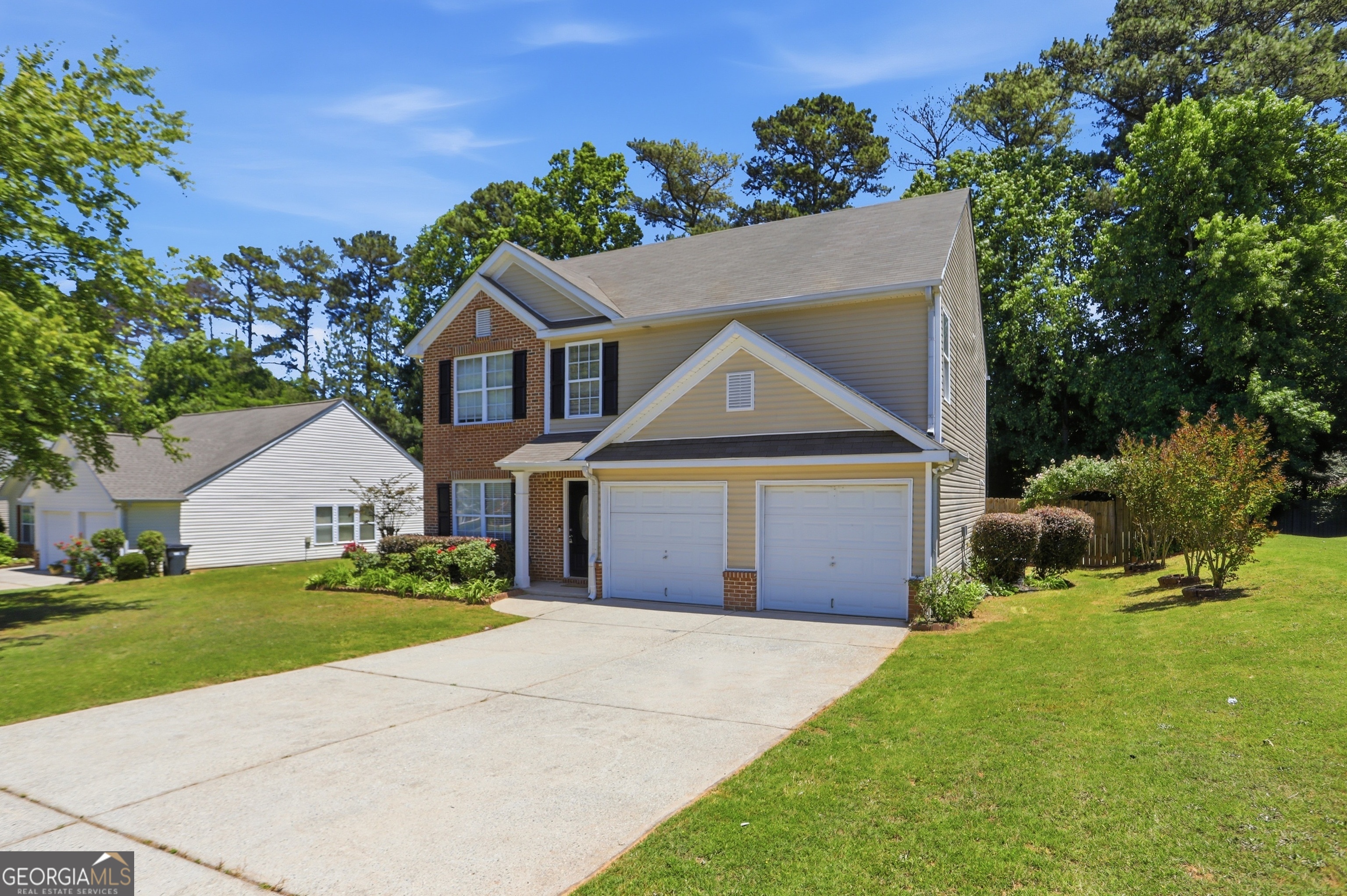 1241 Pine Acre Drive Property Photo 8