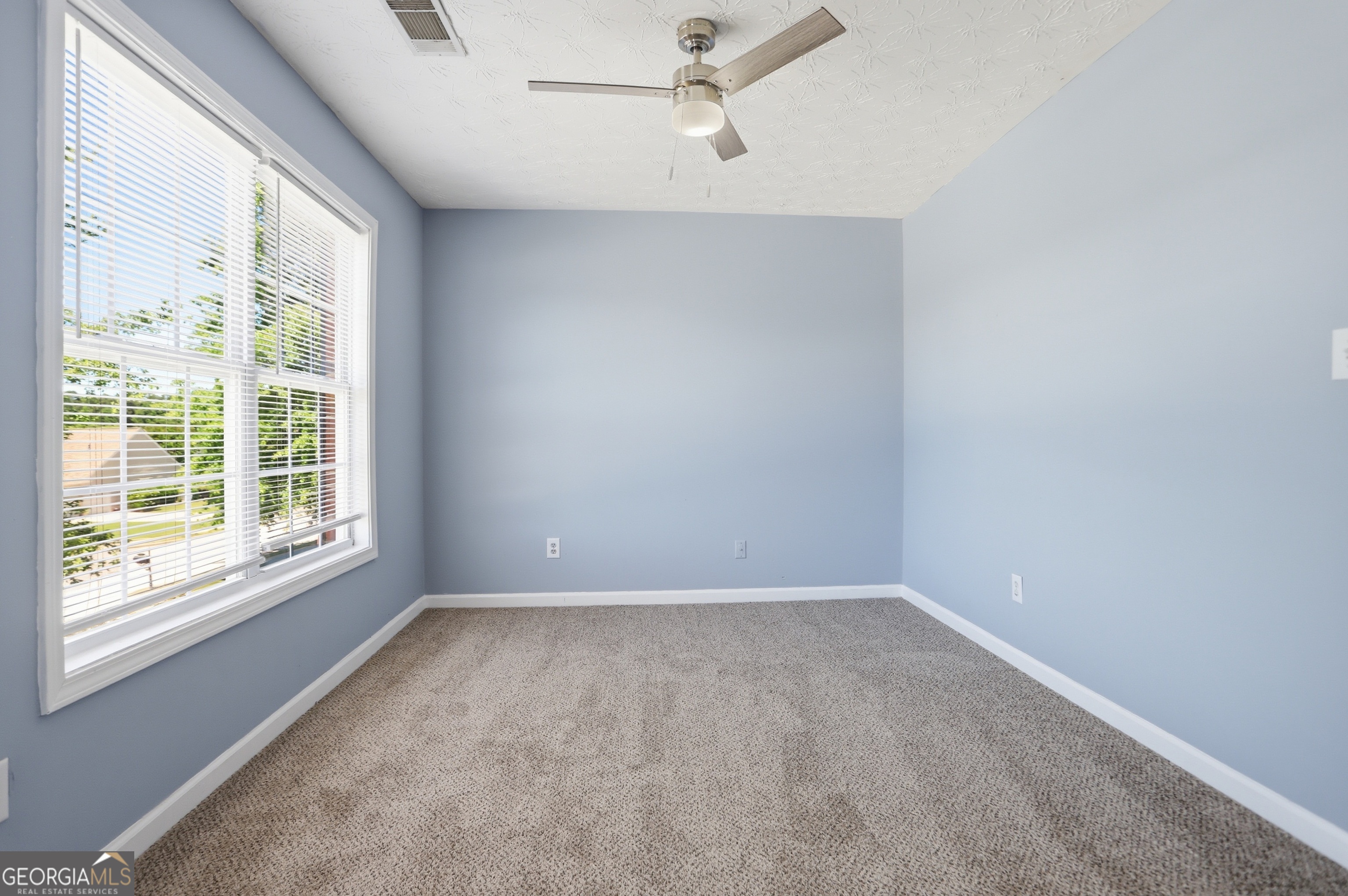 1241 Pine Acre Drive Property Photo 15