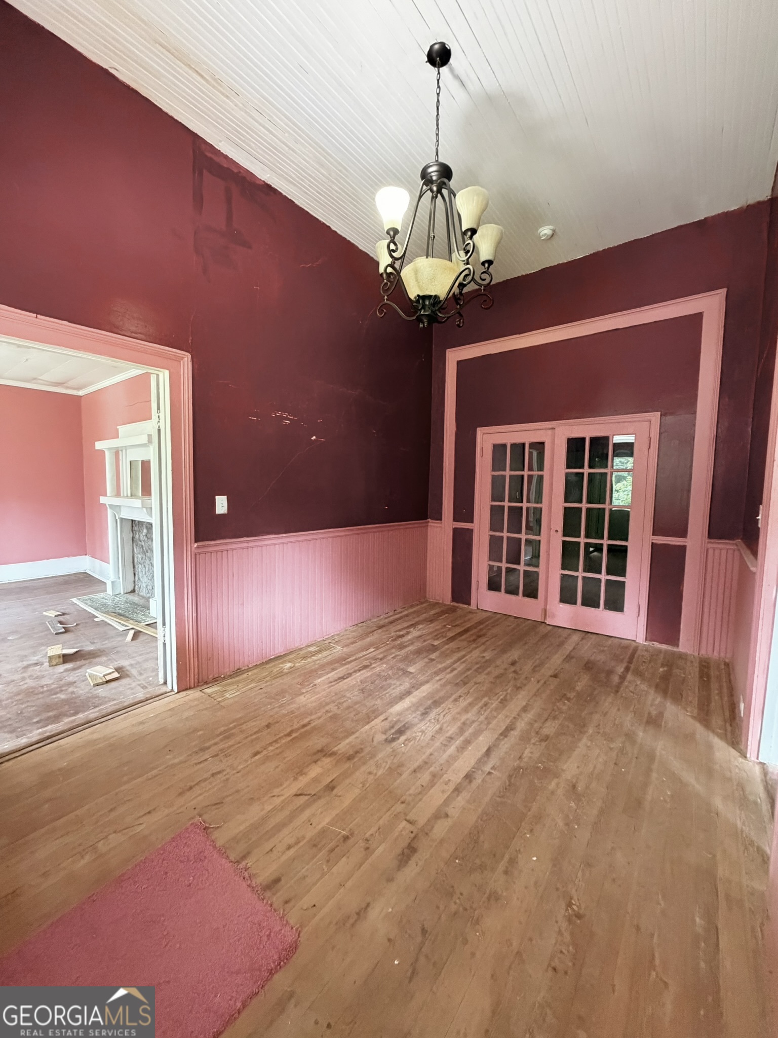 215 Frobel Street Property Photo 3