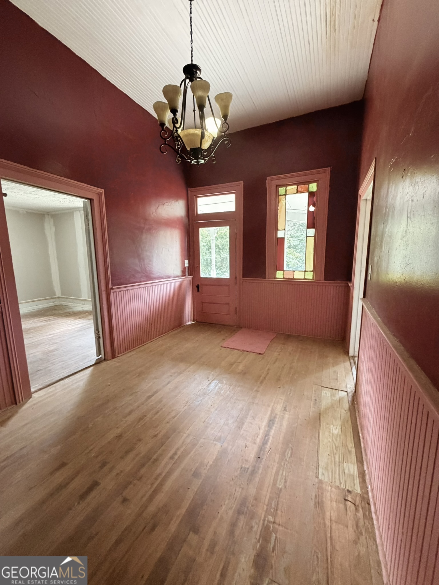 215 Frobel Street Property Photo 4