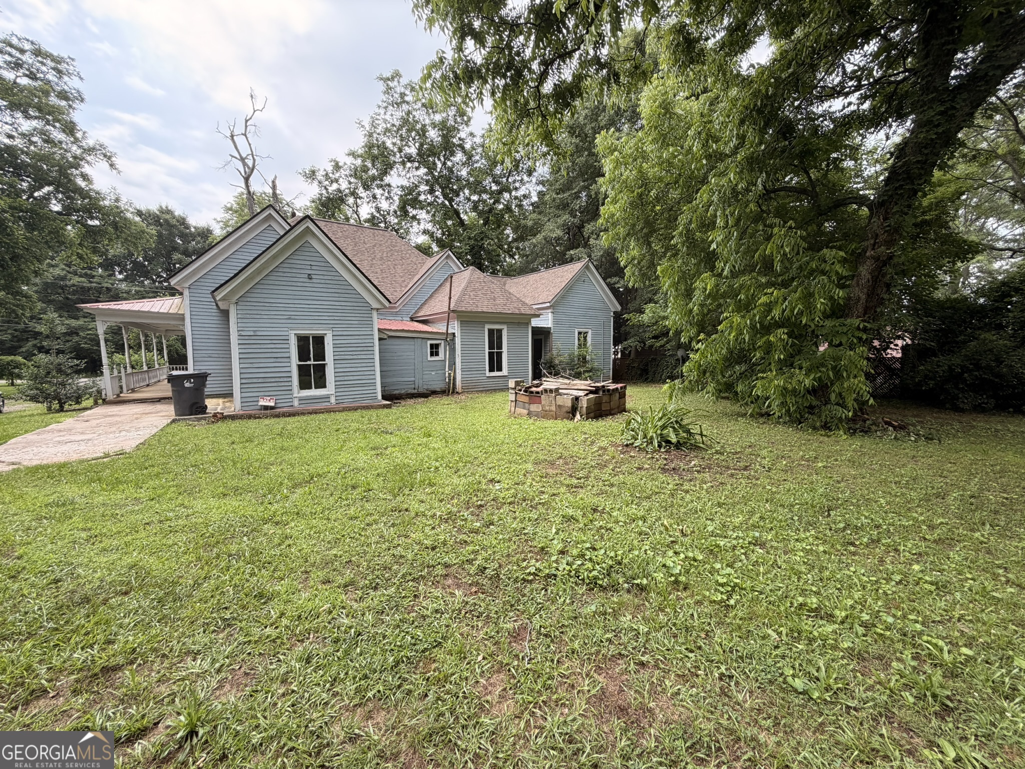 215 Frobel Street Property Photo 21
