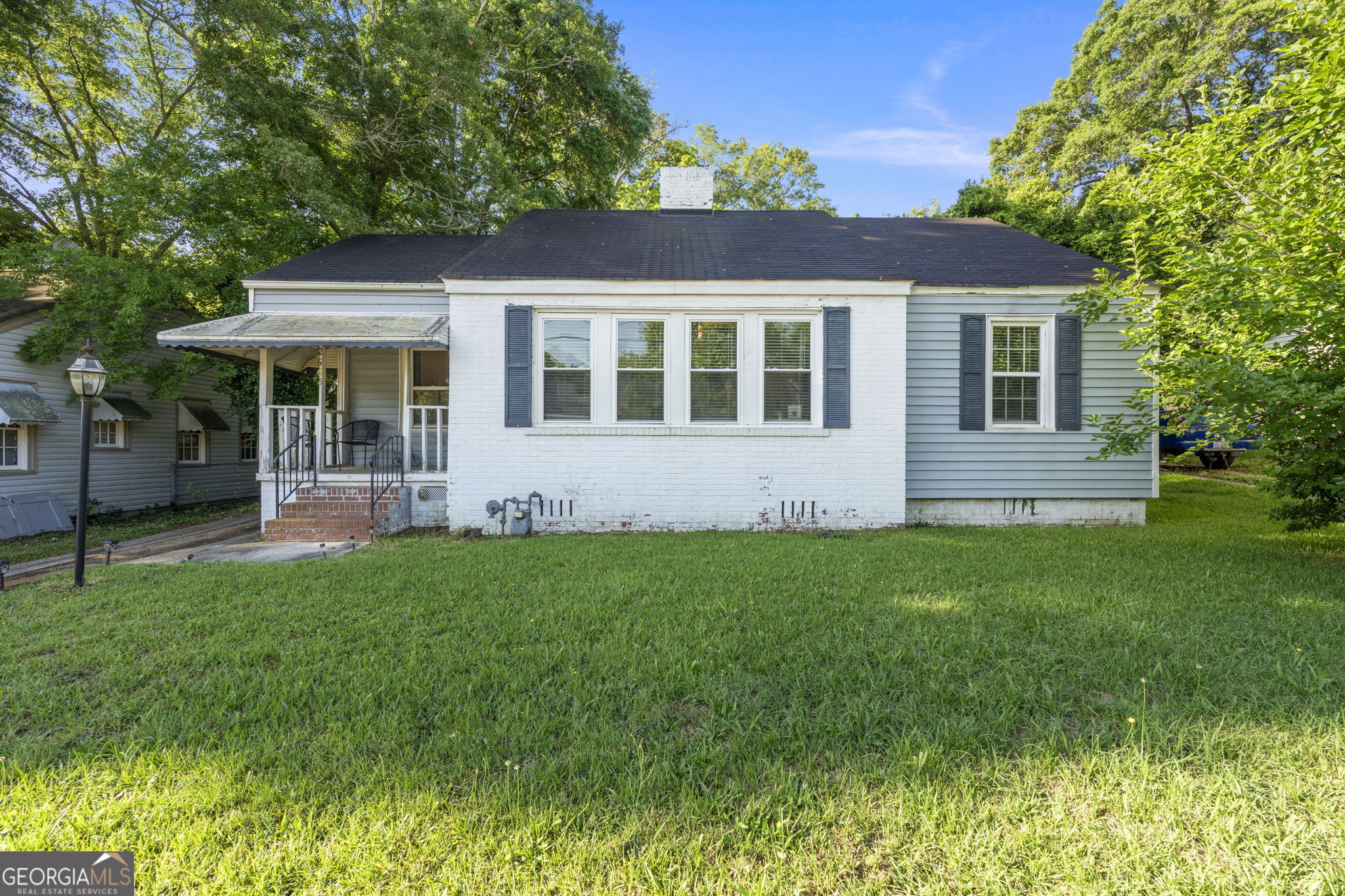 2668 Suwanee Avenue Property Photo 1