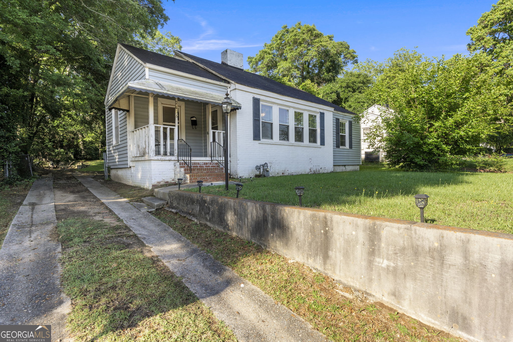 2668 Suwanee Avenue Property Photo 3